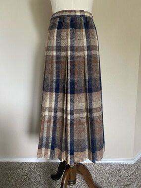 Vintage Union-made Plaid Wool Skirt